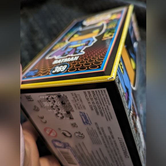 Batman The Animated Series 369 Blacklight Funko Pop Heroes Vinyl Figure - Picture 14 of 16